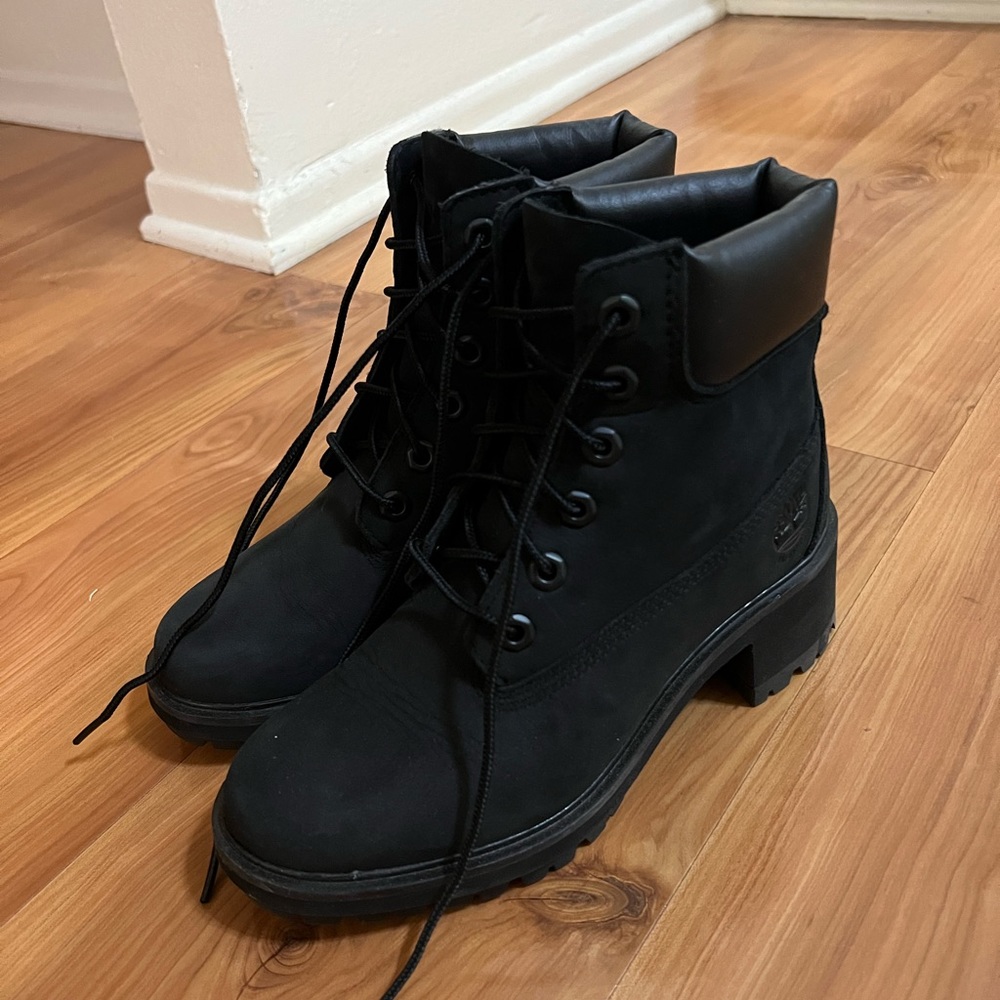Timberland Women's Kinsley 6-Inch Waterproof Black Ankle Boots